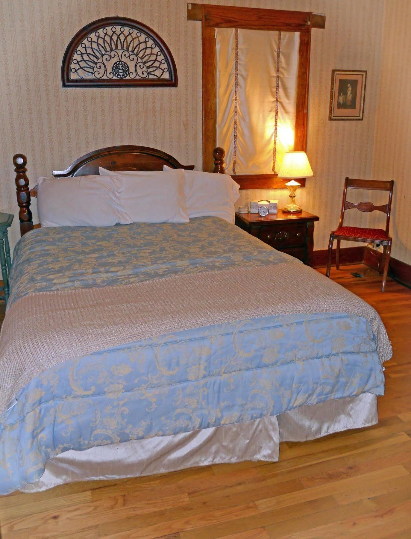 Little River Inn Motel Leon Экстерьер фото