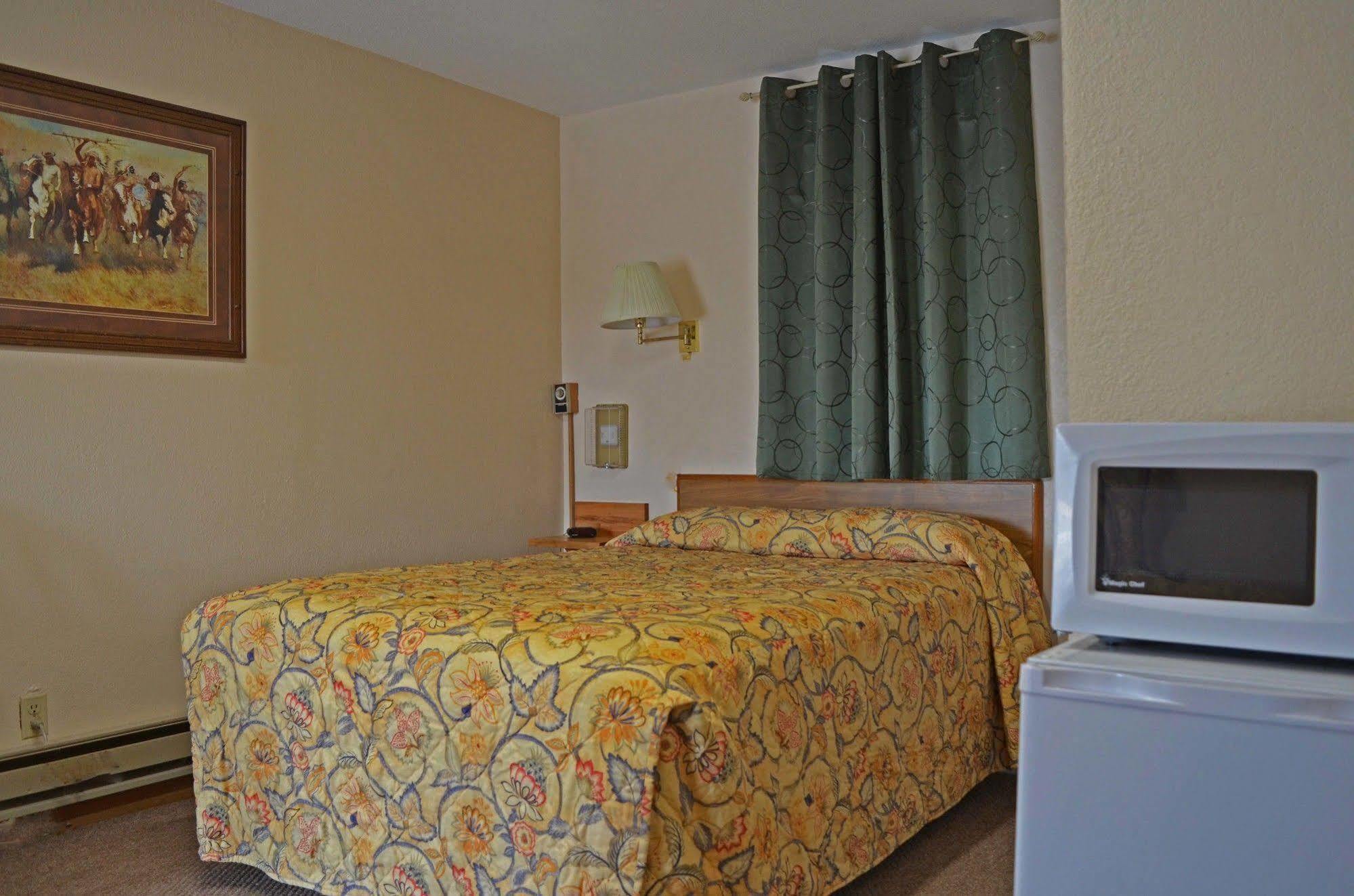 Little River Inn Motel Leon Экстерьер фото
